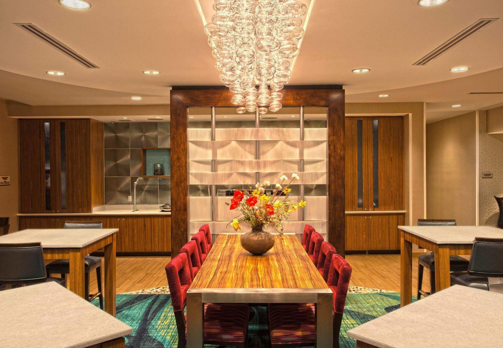 Springhill Suites By Marriott Philadelphia Valley Forge/Кинг ъф Прусия Екстериор снимка